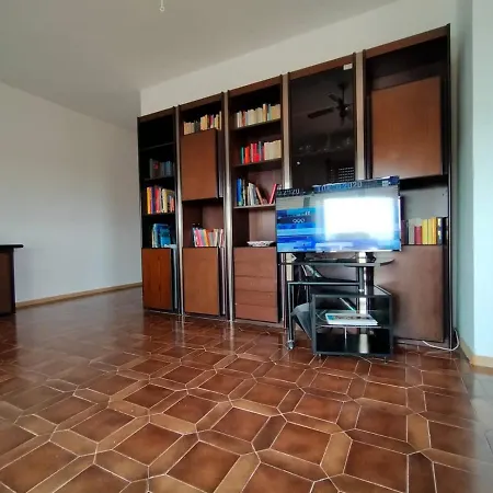 La Casa Bianca - Calich Lägenhet *